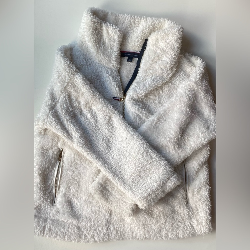 Tommy Hilfiger 1/2 Zip White Fleece Teddy Pullover Sweatshirt | Size Small